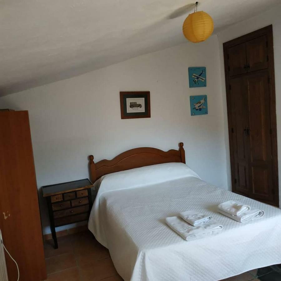 Cortijo La Solana Pension Guejar Sierra Buitenkant foto